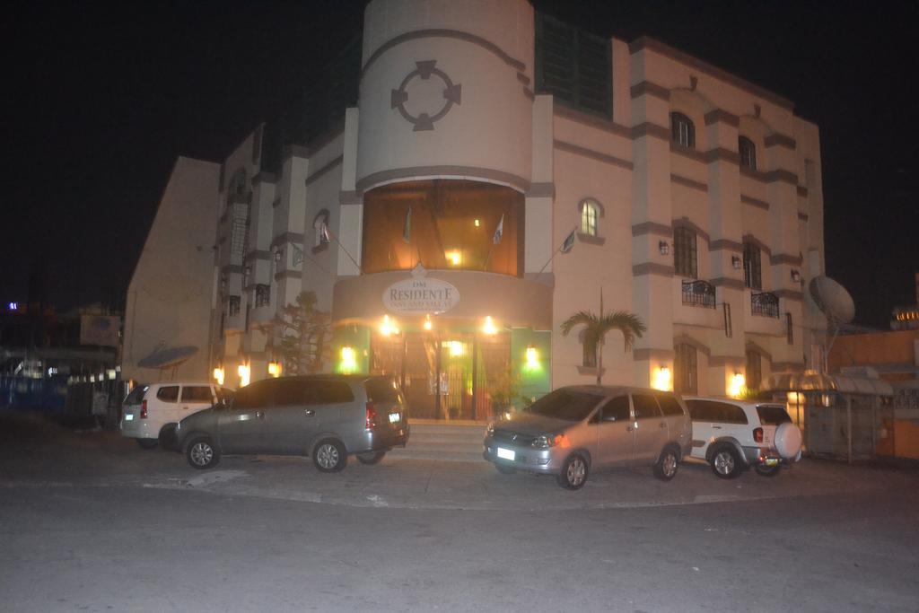 Hotel Dm Residente & Angeles