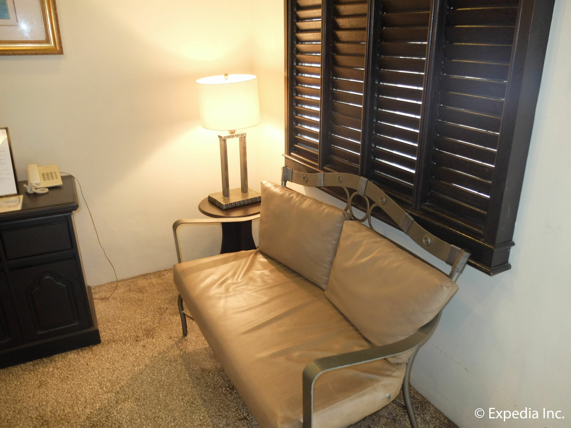 Hotel Dm Residente &